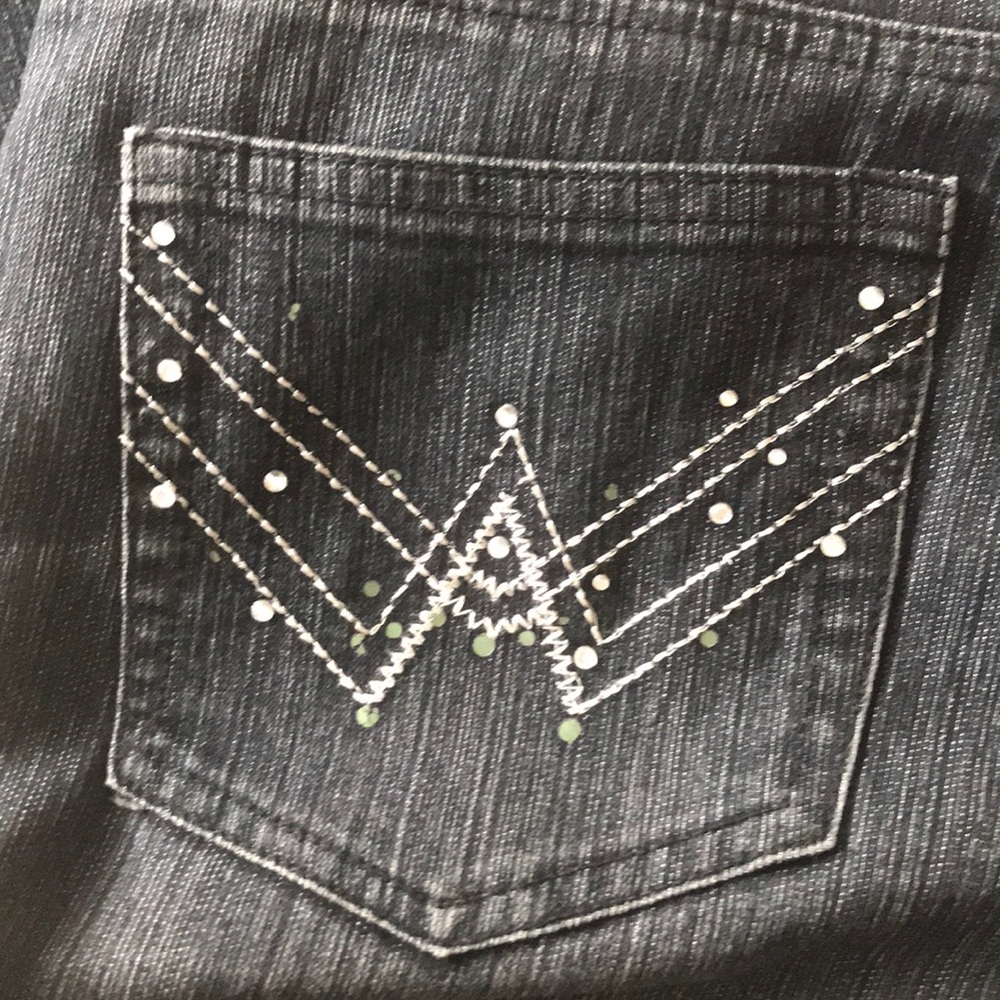 Cosmopolitan Jeans - Picture 8 of 8